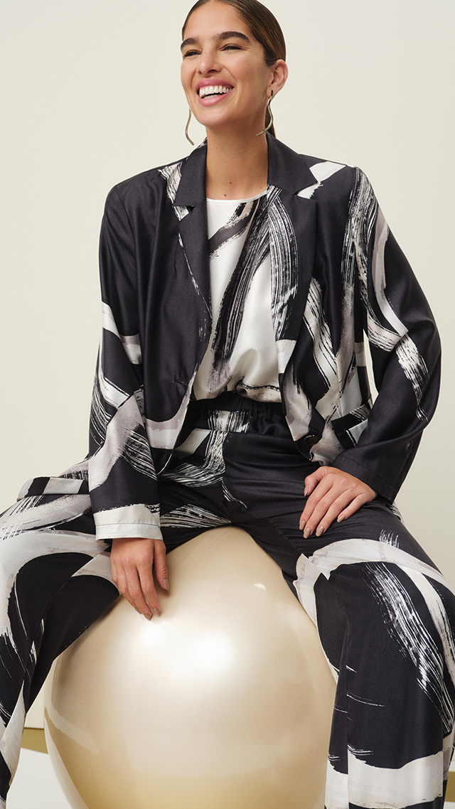 Marina Rinaldi Runway 640x1138 Marina Rinaldi