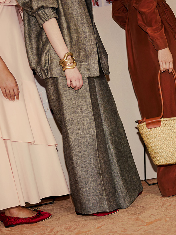 MARINA RINALDI SINGLE LAUNCH V2 DESKTOP 600x800 2 (3) Marina Rinaldi