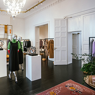 Marina Rinaldi London Townhouse Social Push 306x306 2 Marina Rinaldi